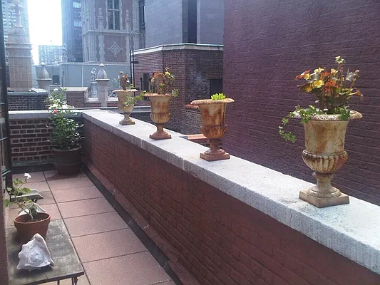 Sold by Brown Harris Stevens | media 18