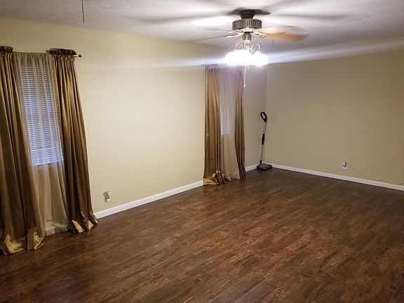2nd image of 3511 Avalon Ave