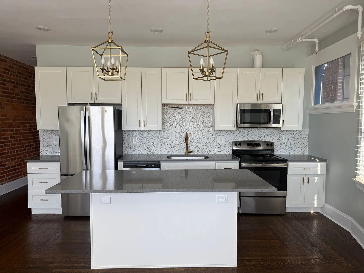 Alto Corp Property — Photo 2