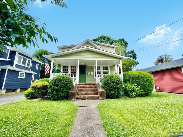 72 Minerva Ave, Hawthorne, NJ 07506