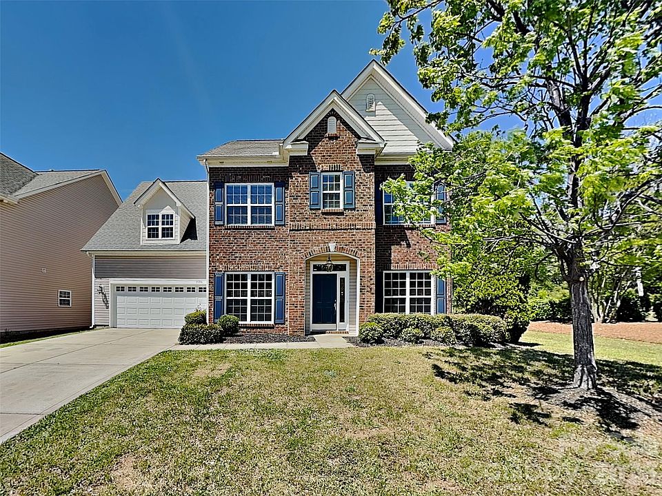 1st image of 11206 Scottsman Trace Dr