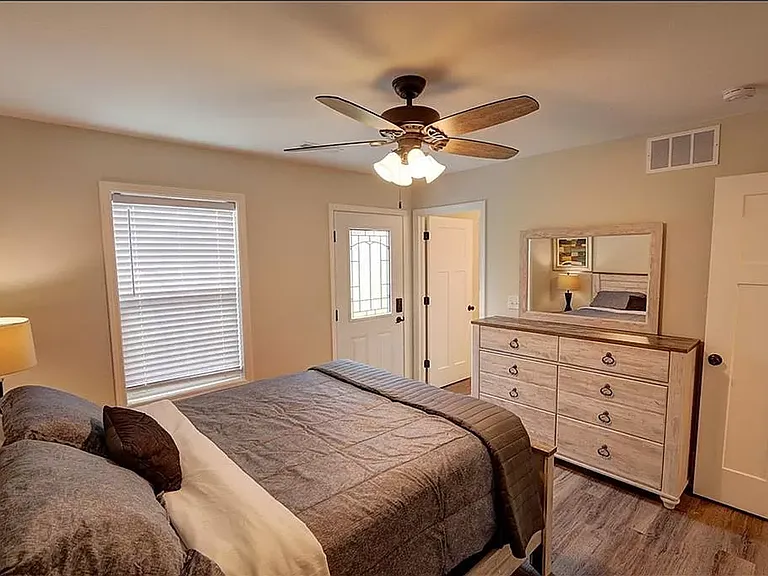 10008 Aspen Ln #2 — Photo 9