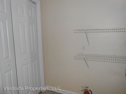 5th image of 4320 Brandonshire Ln