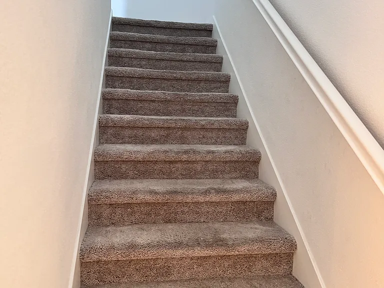 122 E McClintock Ln — Photo 18
