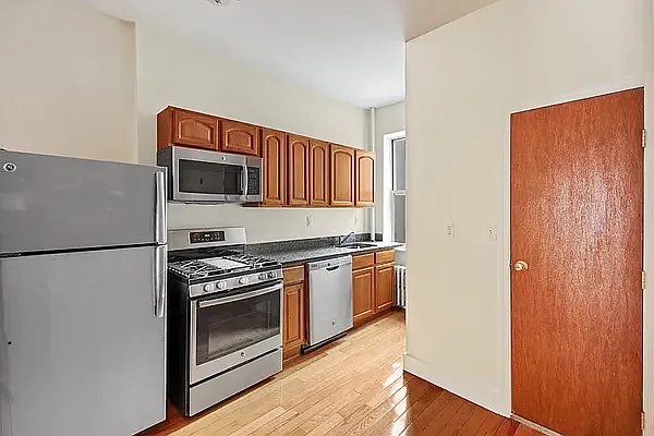 Rented by Living New York | media 5