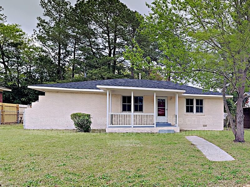 1st image of 1438 Aralia Dr