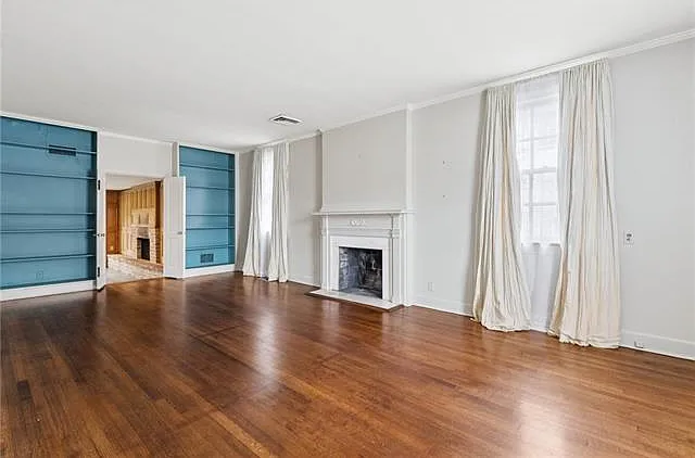 141 Homestead Ave — Photo 5