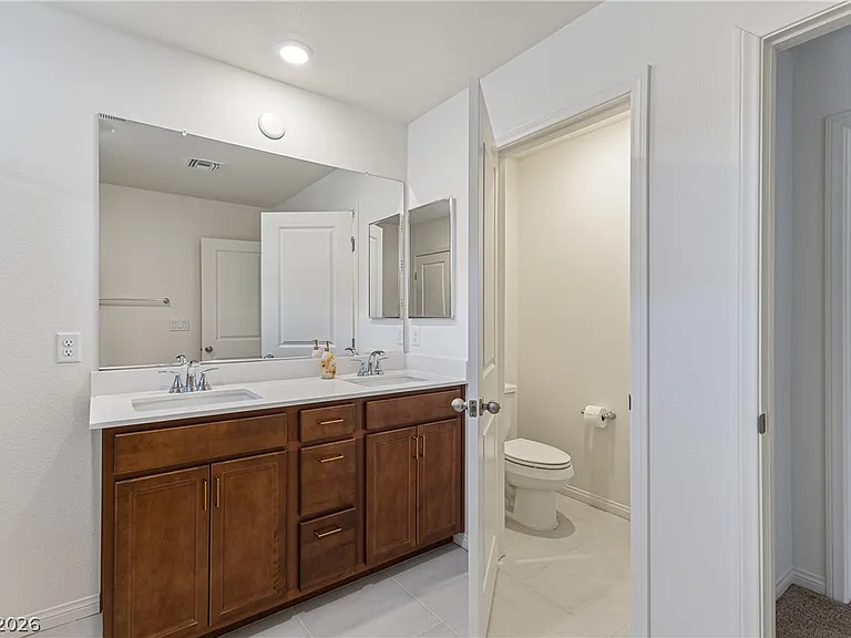 10034 Sir Atlas Ct — Photo 18