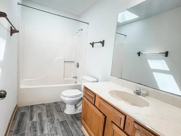 888 Culp Ave #3 — Photo 13