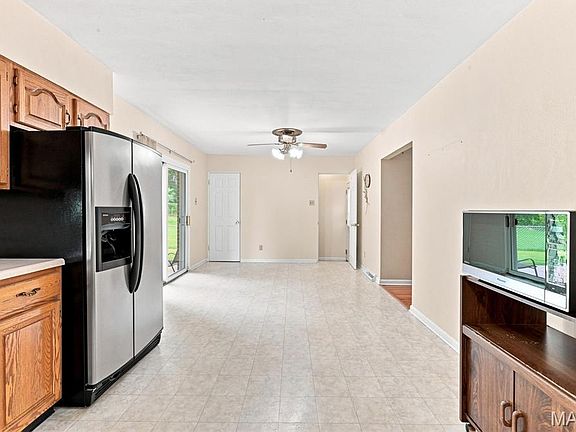 5th image of 1790 Bobbinray Ave