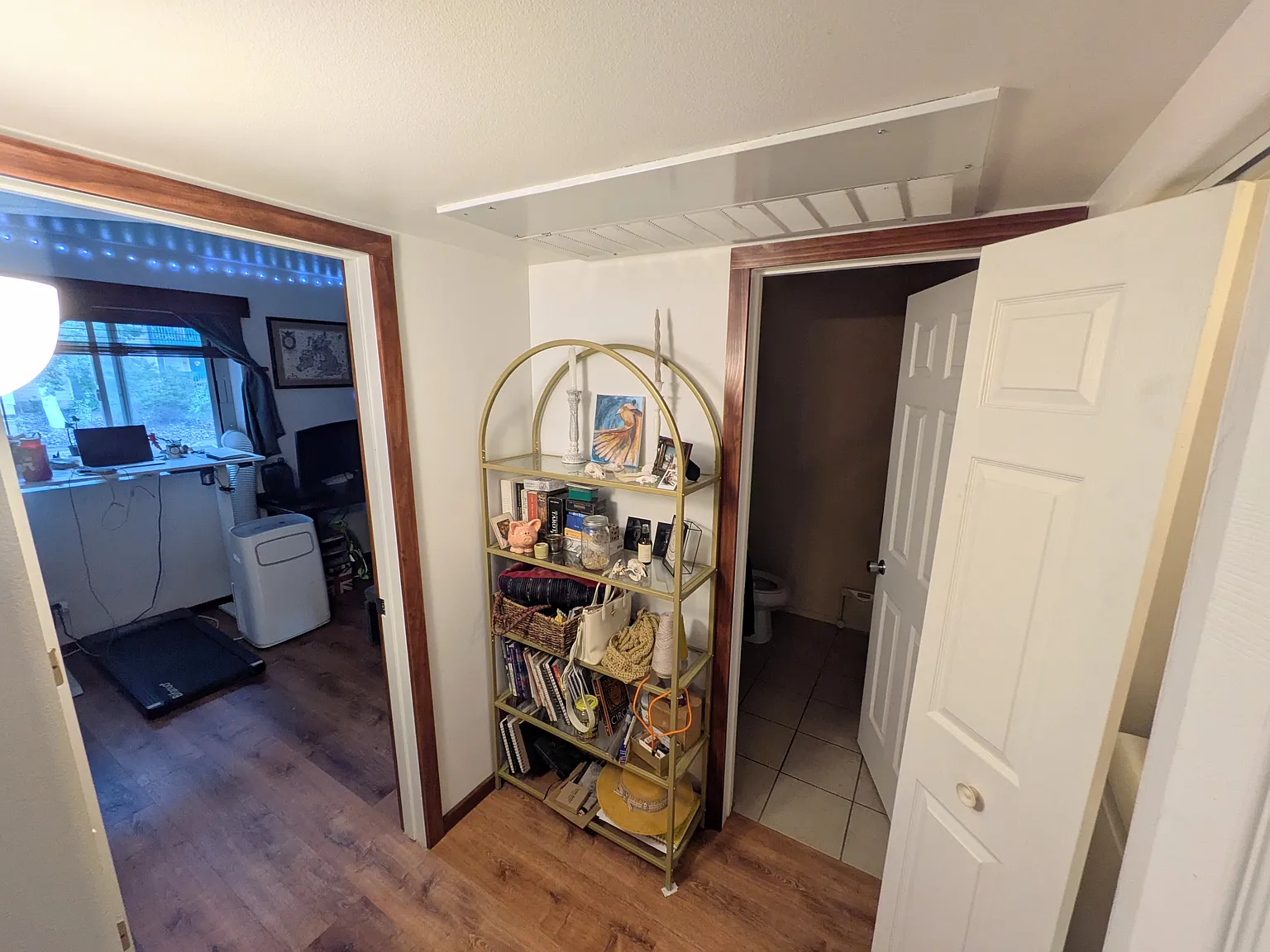 2 bed, 862 sqft, $2,400 — Photo 3