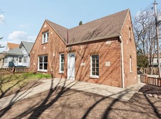 6212 W Girard Ave, Milwaukee, WI 53210