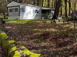 390 Pike School Rd, Markleysburg, PA 15459