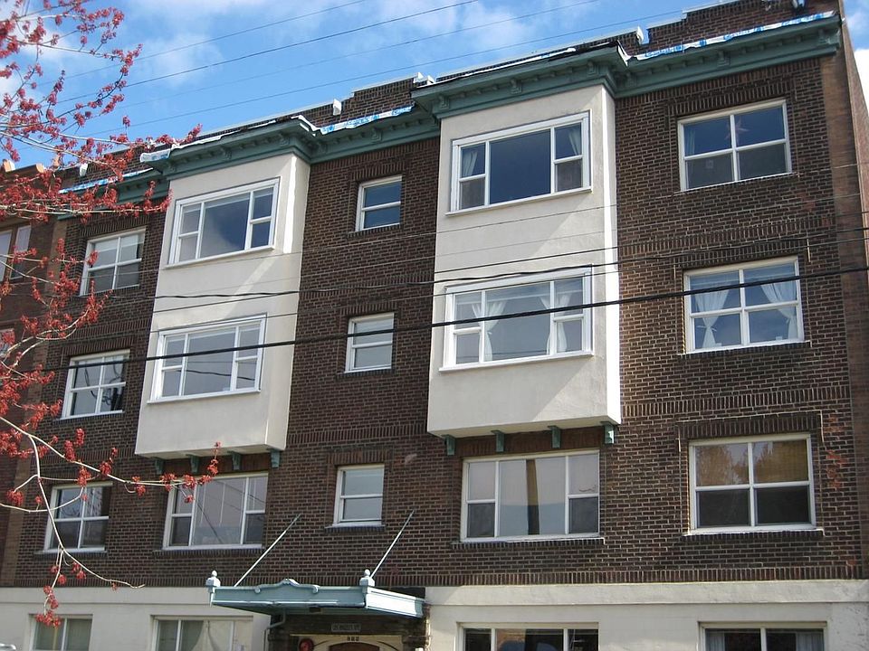 1st image of 214 Summit Ave E APT 204