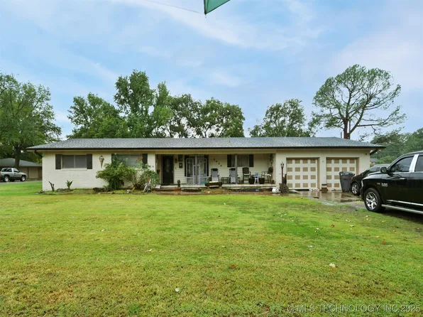 2024 Cloverleaf Pl, Ardmore, OK 73401