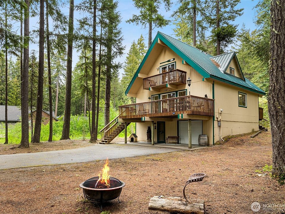 1st image of 380 White Fir Drive