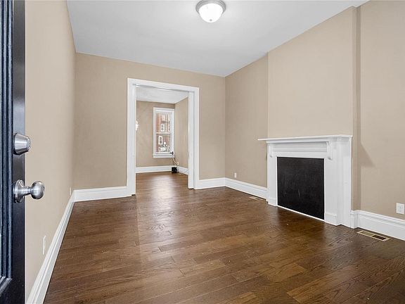 2nd image of 3004 Texas Ave