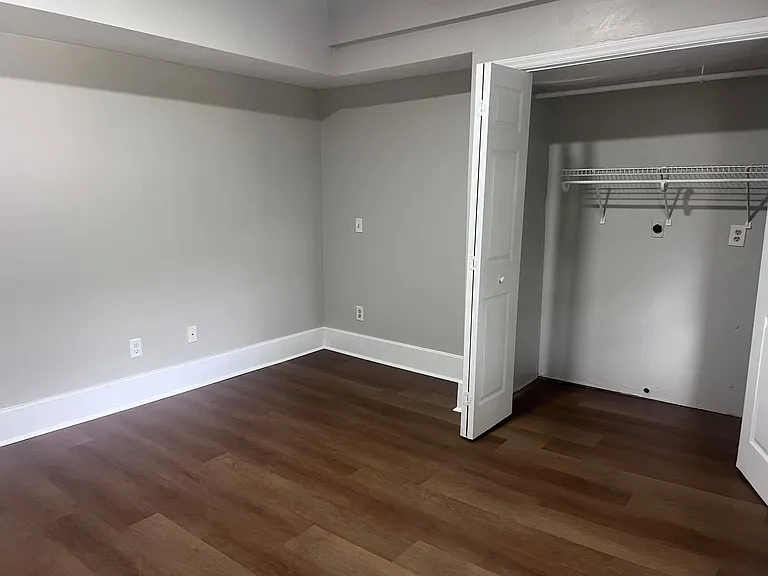 608 13th St SW — Photo 18