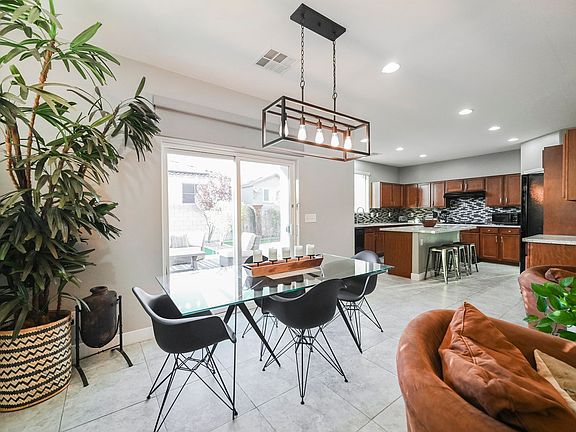 3rd image of 7980 Zuma Beach Ct
