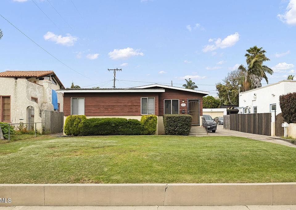1st image of 1541-1545 Thompson Blvd