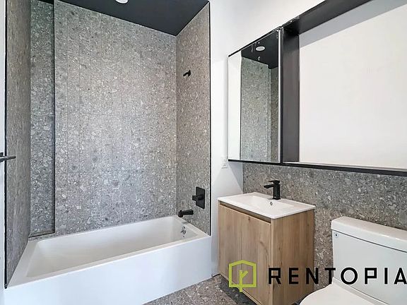3rd image of 228 Berry St #5K