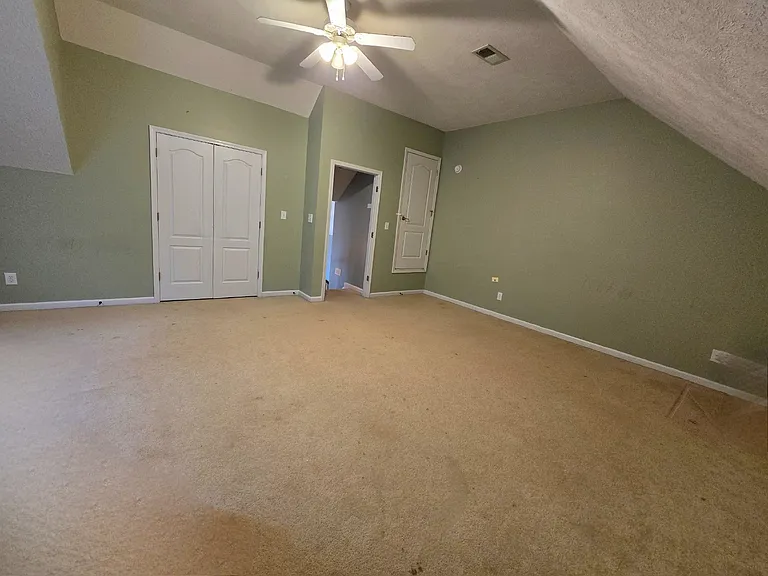 594 Mountain View Dr — Photo 18