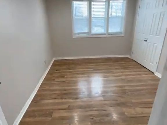 4th image of 1369 Killarney Beach Rd #2
