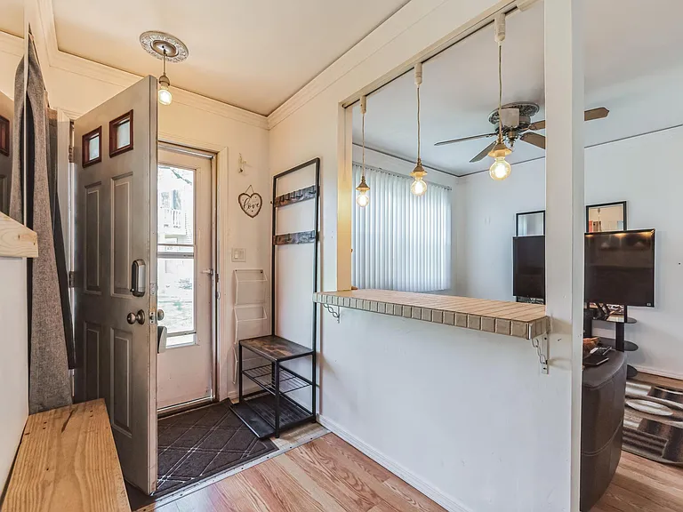 1227 Nova Ct #1 — Photo 22