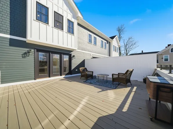 50 N Payne St #3, Quincy, MA 02169