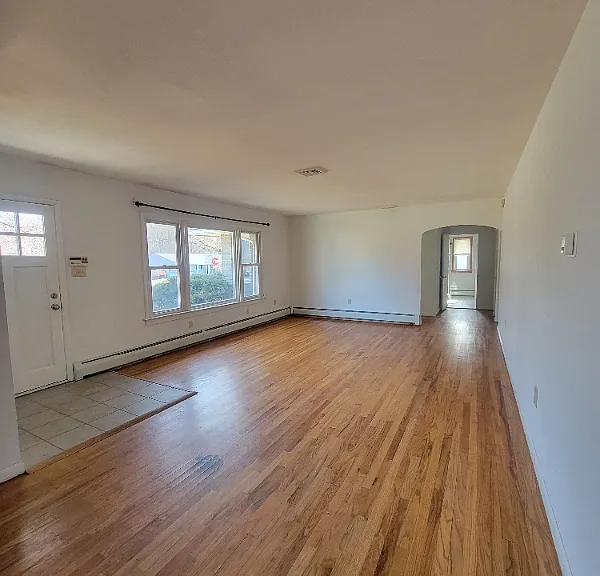 151 Huston Ave — Photo 3