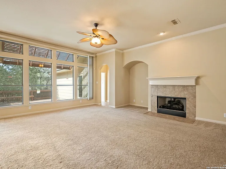 23715 Legend Crst — Photo 6