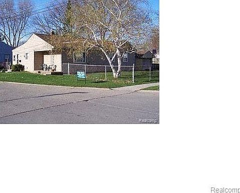 1st image of 32404 Muskegon Ct