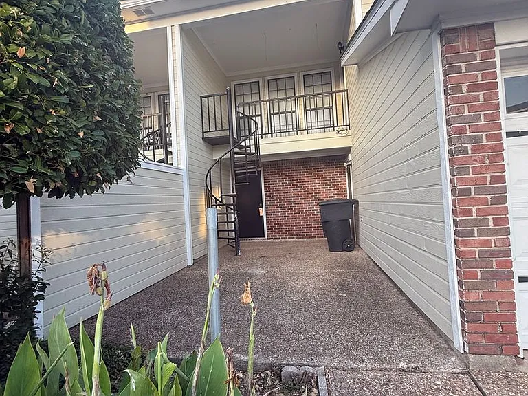 3 Meadow Creek Dr — Photo 40