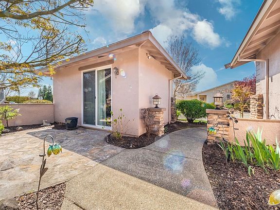 4th image of 1106 Truchard Ln