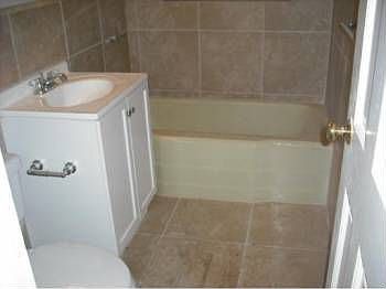 4th image of 221 Dartmouth Dr