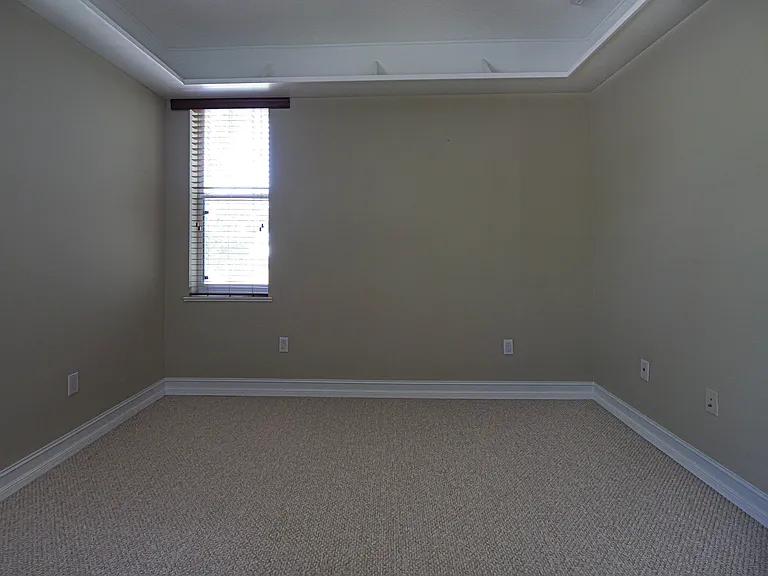 1965 Bridgepointe Cir #84 — Photo 33