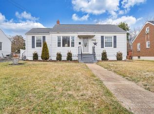 2504 Ravenwood Ave NW, Roanoke, VA 24012