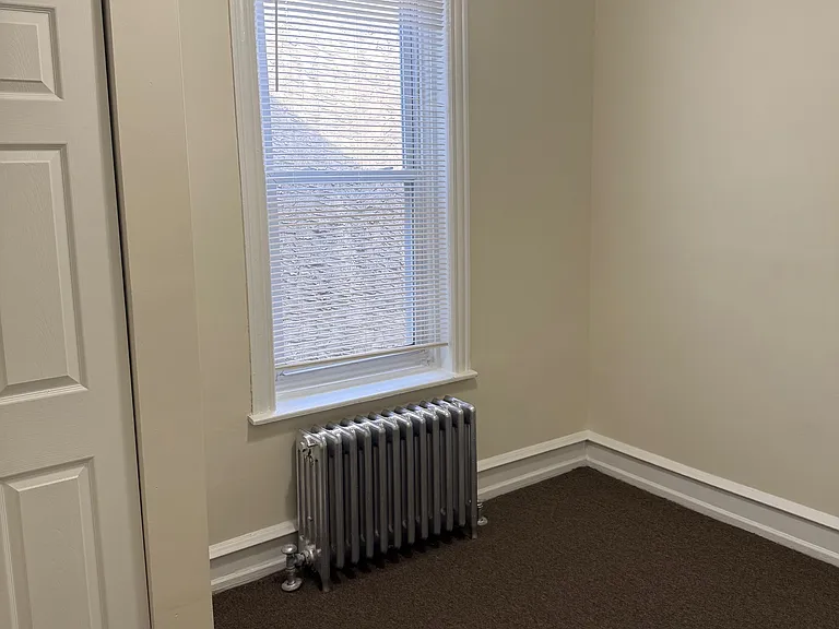 6133 Elmwood Ave — Photo 17