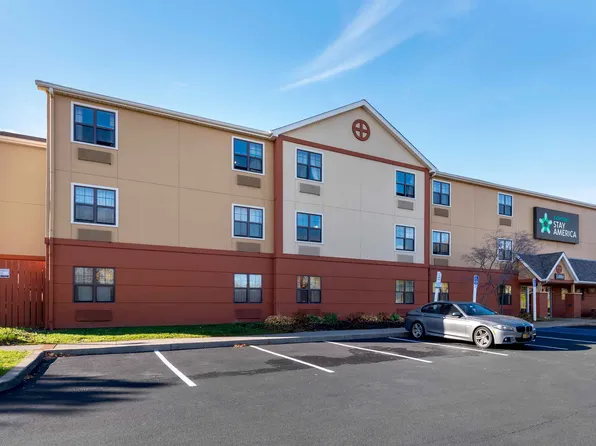 Rochester - Henrietta, 700 Commons Way, Rochester, NY 14623