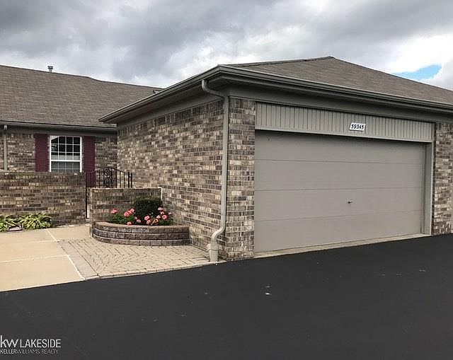 1st image of 59345 Royal Oak Ct