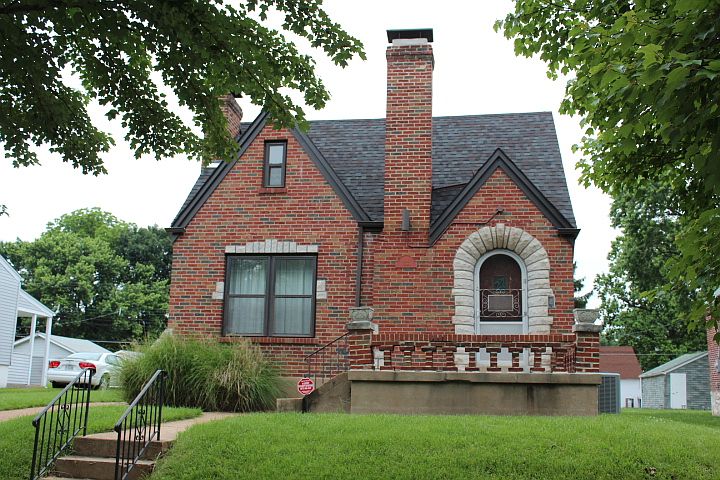 1st image of 6949 Oleatha Ave