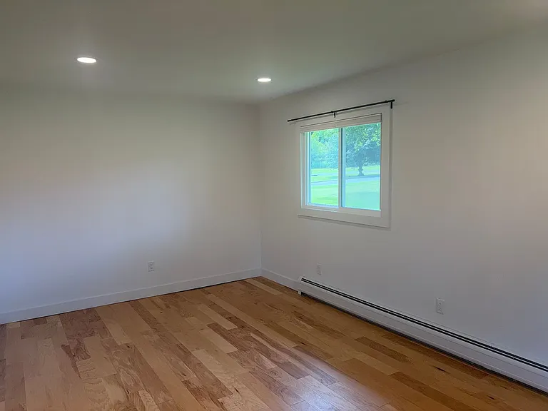 73 Candlewood Dr — Photo 9