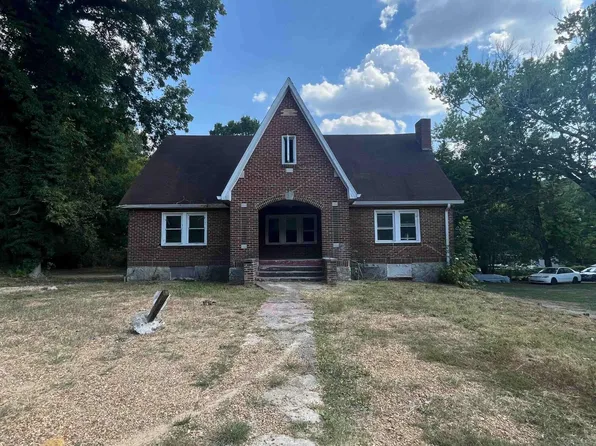 2726 Glass St, Chattanooga, TN 37406