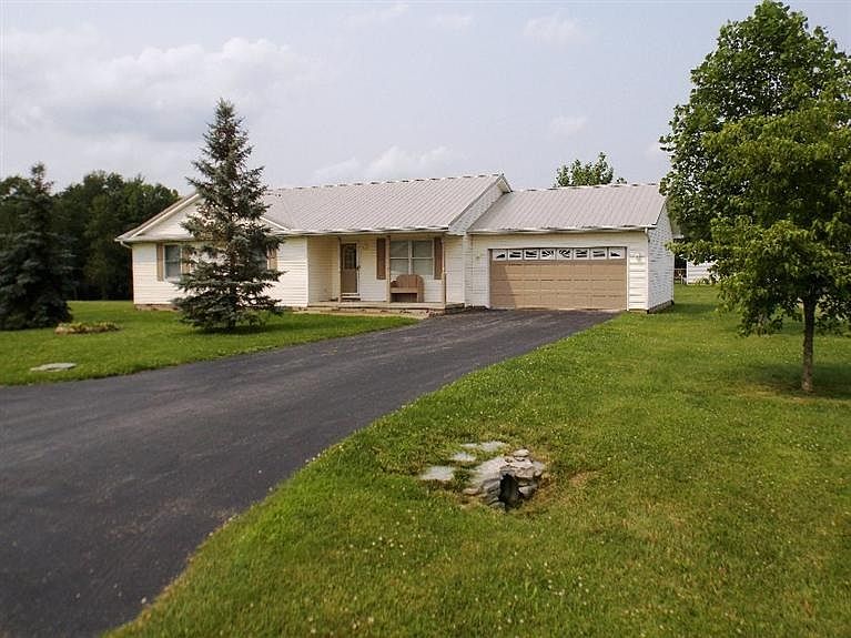 1st image of 302 Wexford Pl