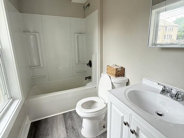 1F Bathroom