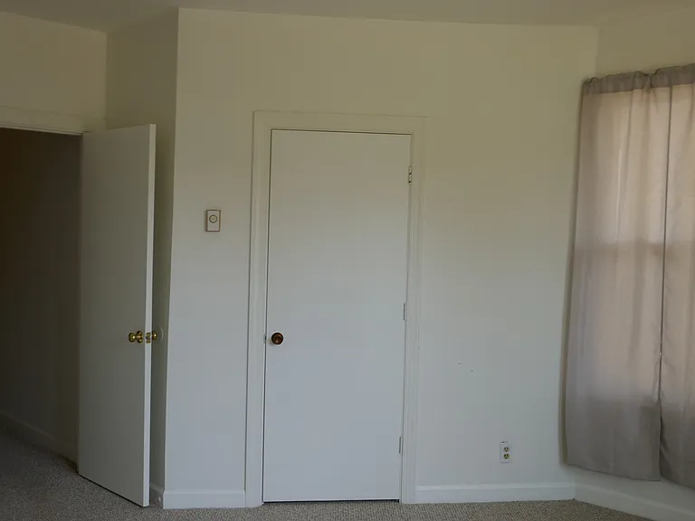 600 W Colonial Ave #1 — Photo 13