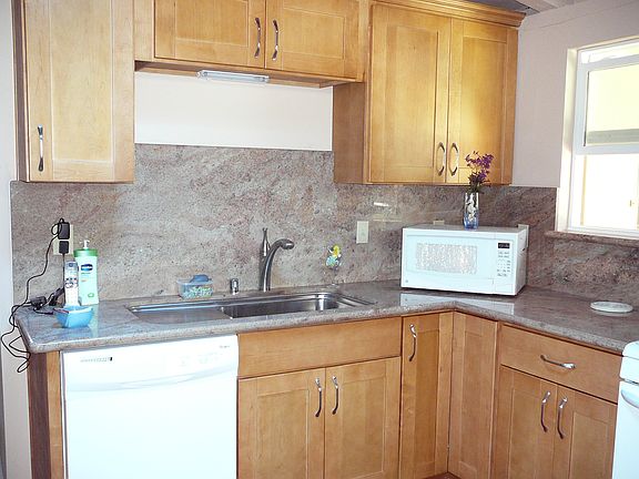 4th image of 10550 Sterling Blvd