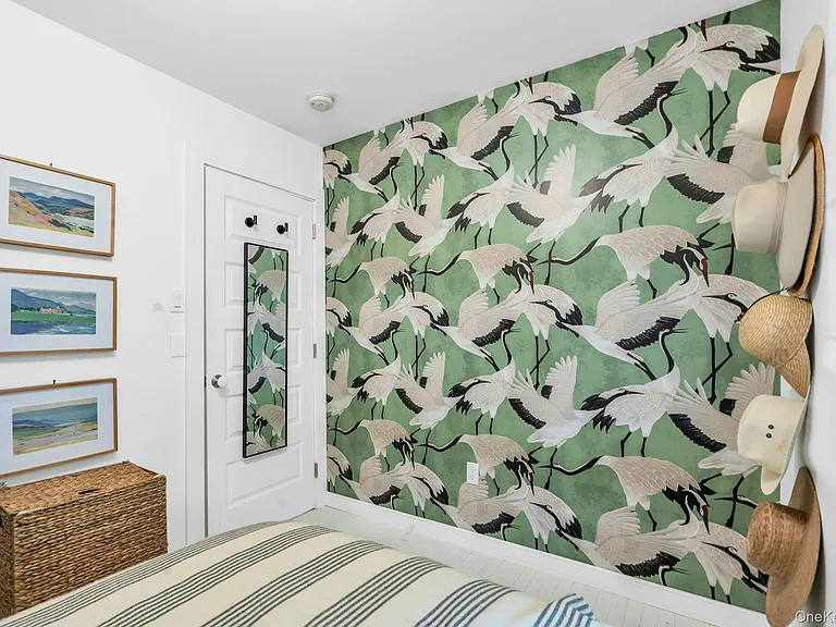2705 W Creek Ave — Photo 16