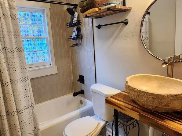 112 Loop St, Bossier City, LA 71111