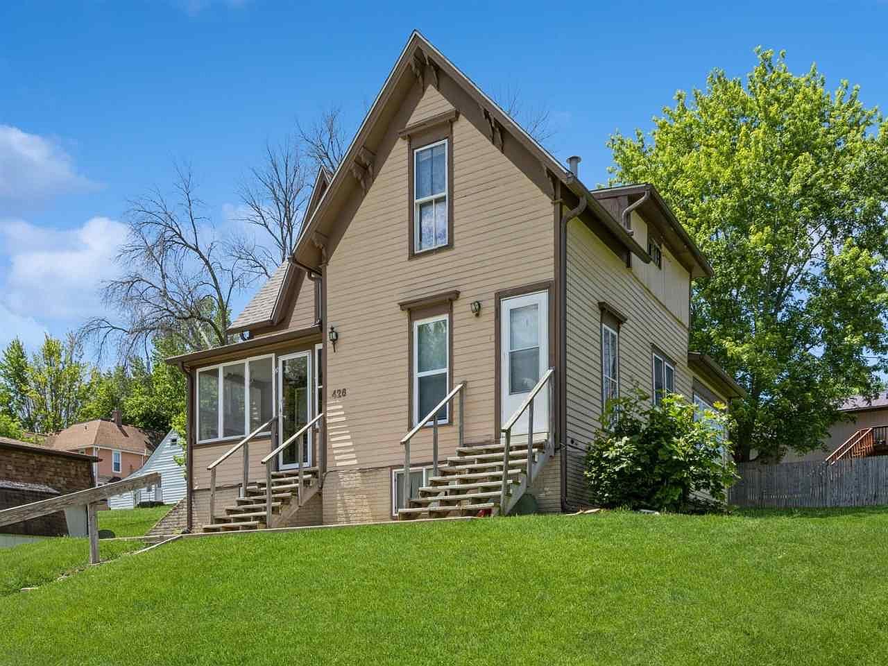 426 N 1st St, West Branch, IA 52358 | MLS #202602094 | Zillow